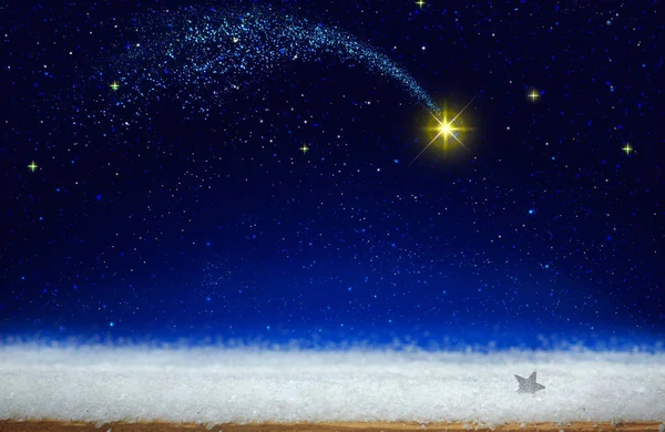 Χριστουγεννιάτικο αστέρι και μπλε ουρανό αφηρημένη. Χριστουγεννιάτικο φόντο. — Φωτογραφία Αρχείου