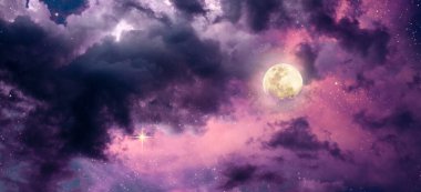 Dolunayın arka planı. Renkli gece gökyüzü ve yıldızlar..