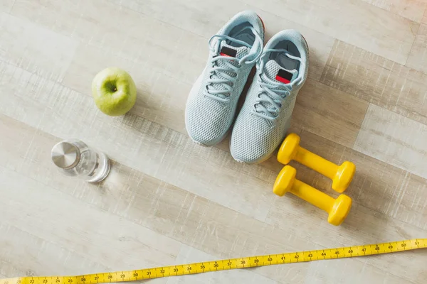 Sportliche Dinge, um fit zu bleiben — Stockfoto