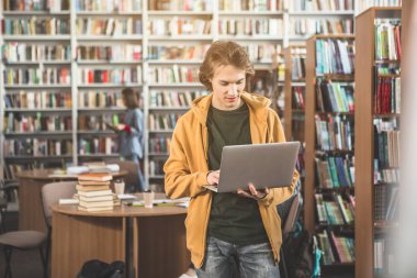 Işınlama erkek laptop arıyorum