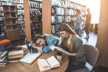 Düzenli öğrenciler için çalışma birimleri okuma