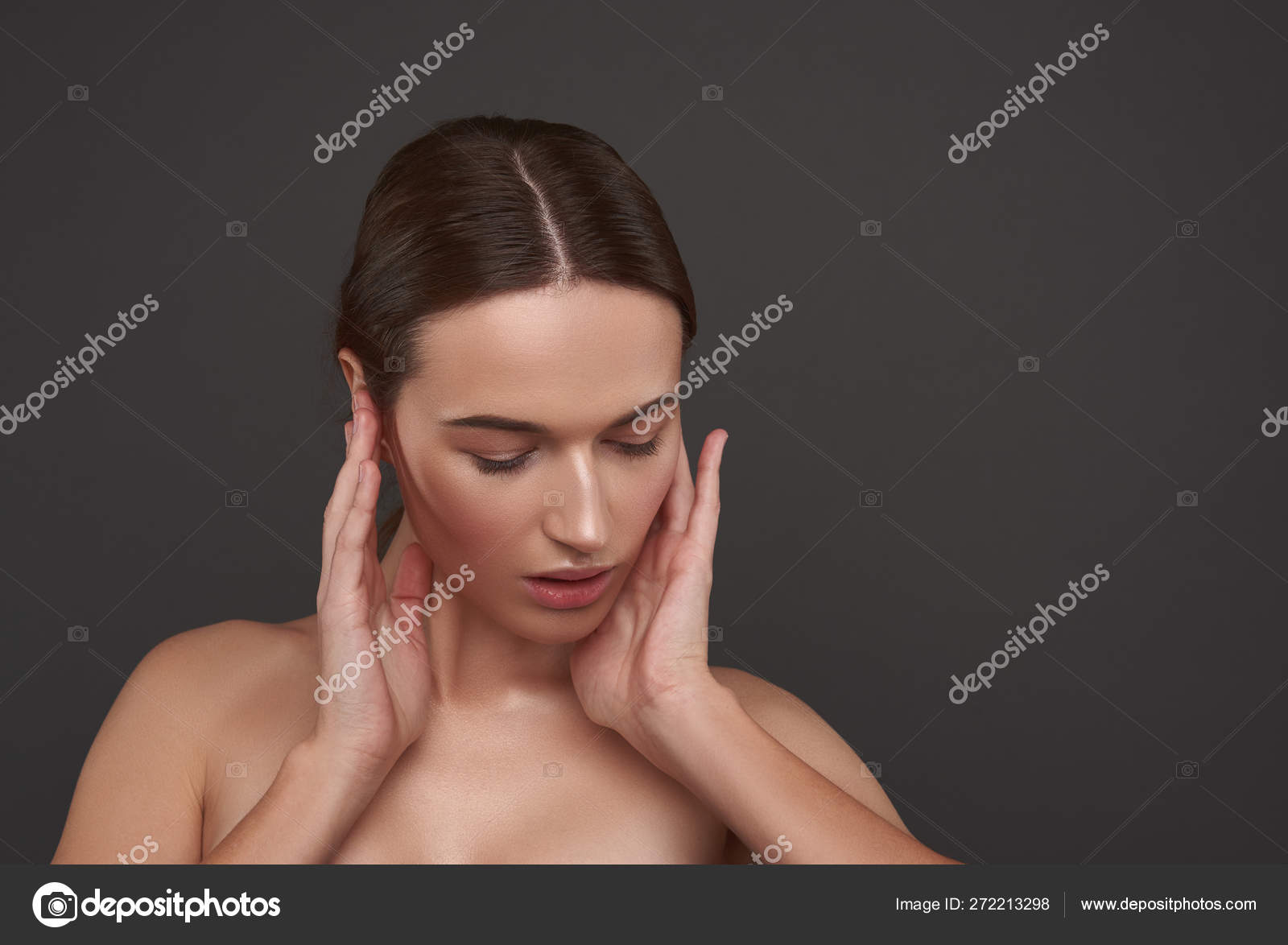 Beautiful naked lady posing against gray background Stock Photo by ©iakovenko123 272213298