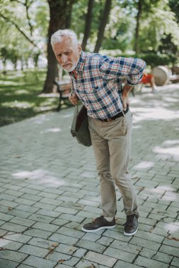 Park stok fotoğraf ani sırt ağrısı