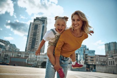 Inanılmaz maceralar stok fotoğraf için hazır arıyorsunuz