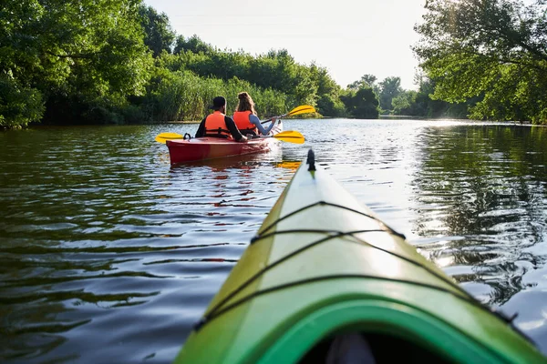 Primo piano colpo di naso di kayak — Foto Stock