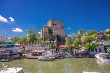 Göksu Nehri ve Anadolu Hisari 'den görüntü