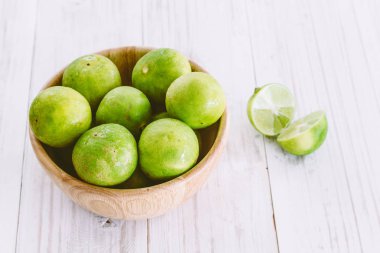 Limes Beyaz ahşap tablo