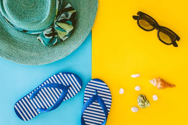 Beach Accessories Table — Stock Photo, Image