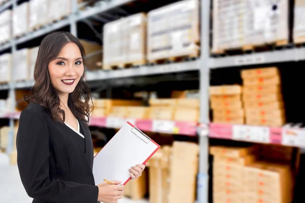 Businesswoman Checking List Order Warehouse — Stock Photo, Image