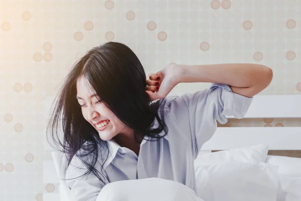 Woman Stretching Bed Wake — Stock Photo, Image