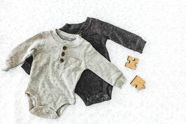 Bebek yatağı için giyim