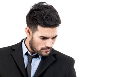 Beyaz arka plan üzerinde izole yakışıklı adam portresi