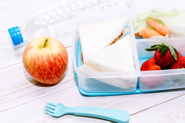 Almuerzo Con Verduras Rebanada Pan Para Almuerzo Escolar Saludable Mesa — Foto de Stock