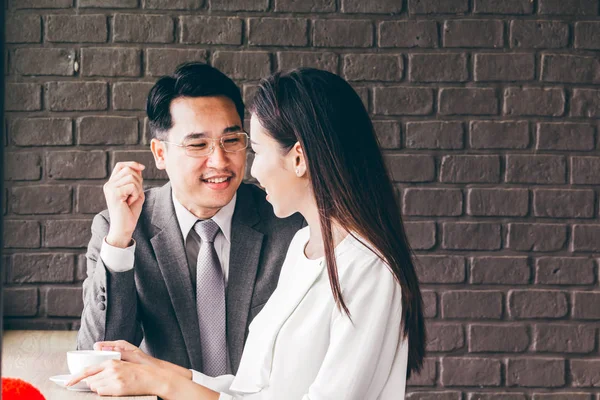 Happy Asia Couple Coffee Shop — Stock Photo, Image