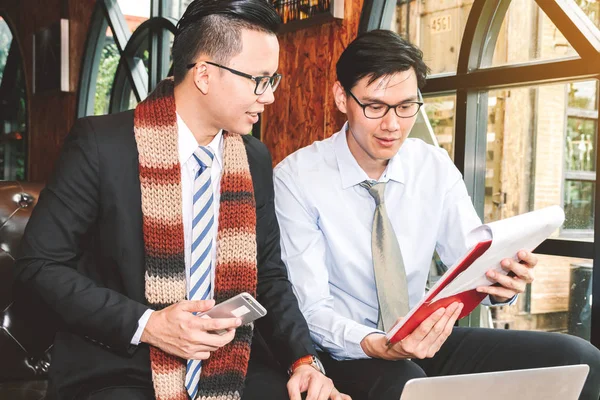 Image Two Businessmen Talking Working Together — Stock Photo, Image