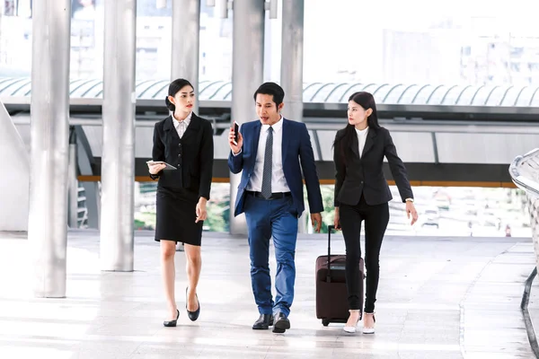 Grup iş takım street yürüyüş