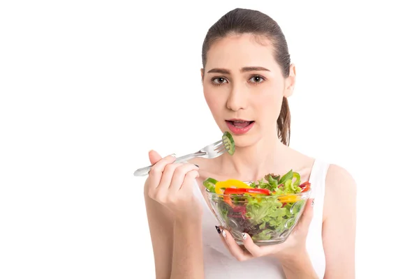 Vrouw Met Verse Fruit Salade Glazen Kom Geïsoleerd Witte Achtergrond — Stockfoto