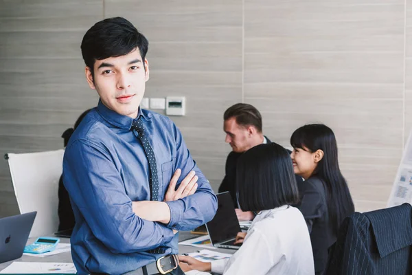 Businessman Standing Office Group Business People Meeting Background — Stock Photo, Image