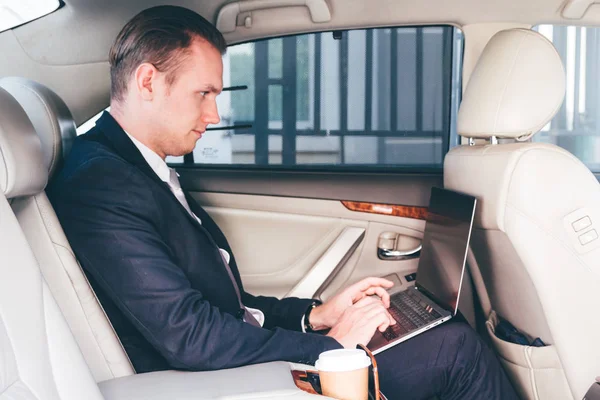 Handsome Businessman Working Laptop Computer Sitting Back Seat Car — Stock Photo, Image