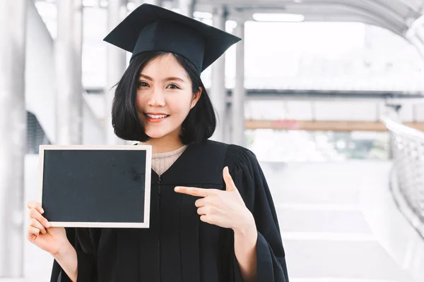 Woman Students Successful Graduation Holding Empty Blank Board — Stock Photo, Image