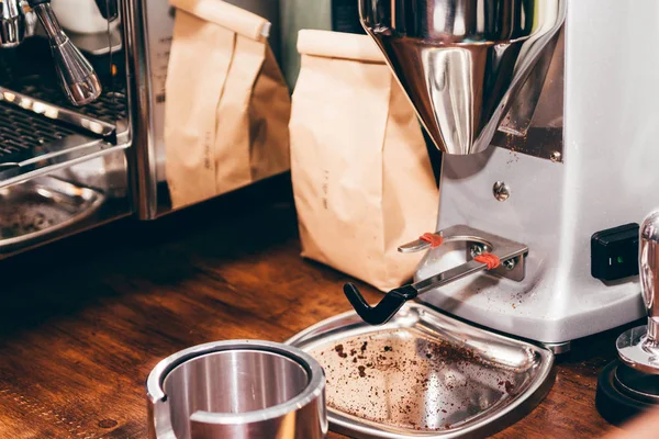 Koffiemachine Voor Het Maken Van Koffie Het Café — Stockfoto