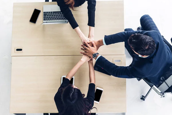 Visão Superior Sucesso Dos Empresários Grupo Empilham Juntam Mãos Uma — Fotografia de Stock