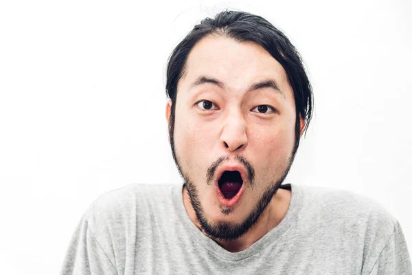 Porträtt Glada Leende Asiatisk Ung Stilig Man Tittar Kameran Och — Stockfoto