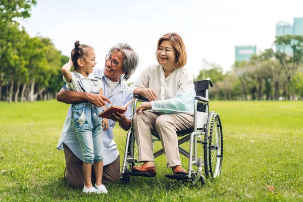 Portrait Happy Grandfather Grandmother Little Cute Girl Enjoy Relax Summer — Stock Photo, Image