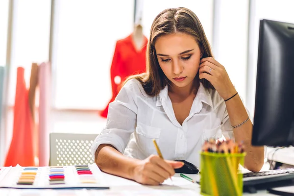 Portrait Young Beautiful Pretty Woman Fashion Designer Stylish Sitting Working — Stock Photo, Image