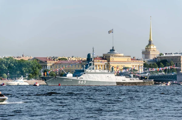 Saint Petersburg Russia July 2019 Small Rocket Ship Serpukhov Eve — Stock Photo, Image