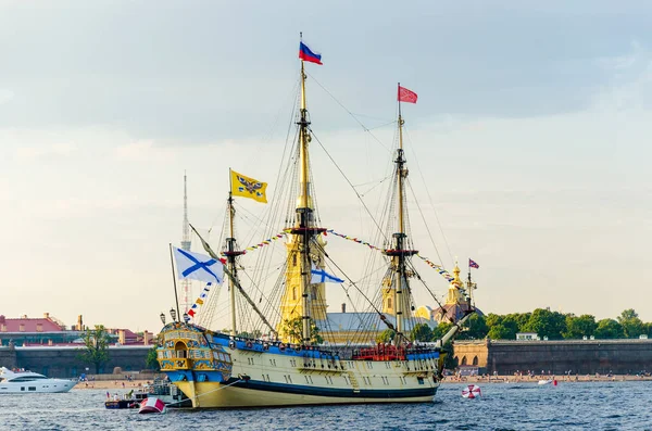 Battleship Poltava Recreated Historical Moored Waters Neva River Eve Day — Stock Photo, Image