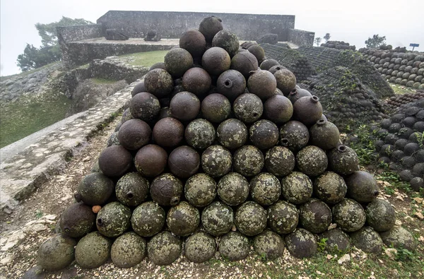 Citadelle Laferriere Fortress Cannon Bullets Northern Haiti — Stock Photo, Image