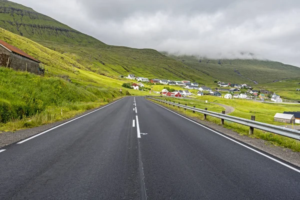 Hosvik Dorp Gezien Vanaf Weg Streymoy Regio Van Faeröer — Stockfoto