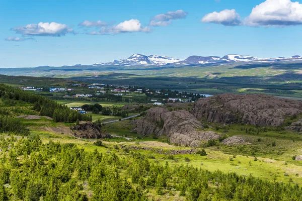 Cidade Fellabaer Fljotsdalsherad Município Islândia Oriental Está Fronteira Lago Lagarfljot — Fotografia de Stock