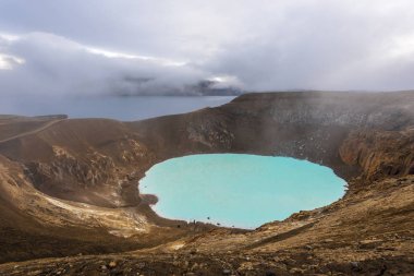 Viti jeotermal gölde Askja caldera İzlanda'nın Central Highlands