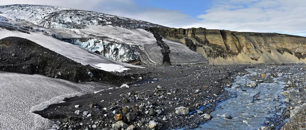 国境の氷河のパノラマ ビュー下方 Kverkfjoll 山地アイスランド Vatnajokull 国立公園から来る水のコースでは右に — ストック写真