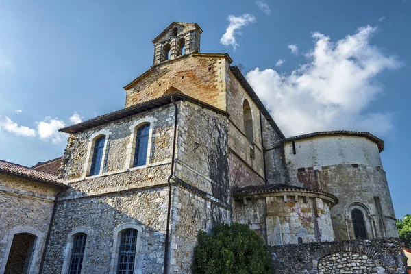 Abbatial kerk van Saint-Jean de Sorde als onderdeel van de middeleeuwse — Stockfoto
