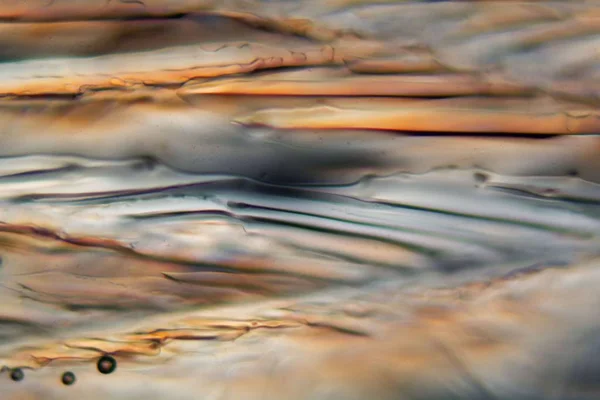 Заморожене пиво під мікроскопом, Келлер пиво. — стокове фото