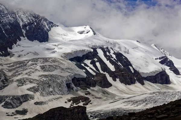 Der pasterze-Gletscher in den österreichischen Alpen. — Stockfoto