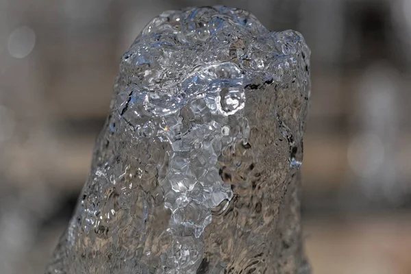 Detail eines Wasserbrunnens. — Stockfoto