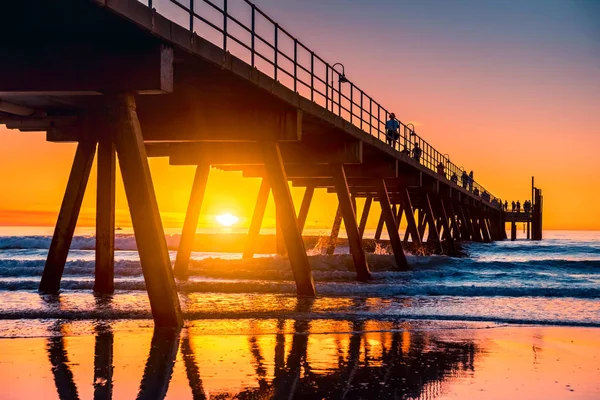 Знакових Пляжі Гленелг Jetty Заході Сонця Південна Австралія — стокове фото