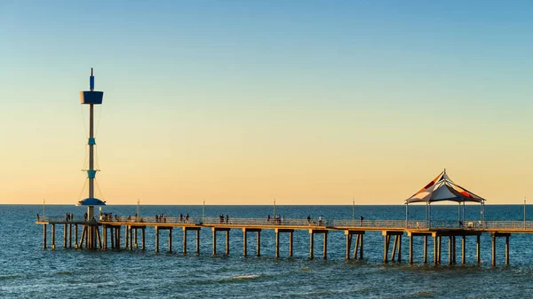 Iconica Brighton Jetty Con Persone Tramonto Australia Meridionale — Foto Stock