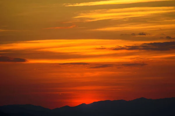 Dramatic sunset and sunrise sky and clouds — Stock Photo, Image