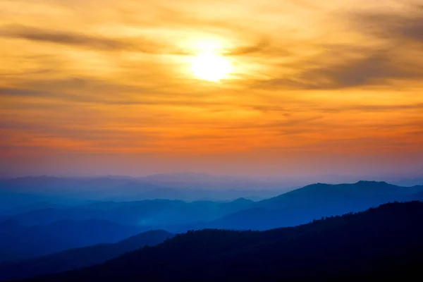 Dramatic Sunset Sunrise Sky Clouds Blue Mountains — Stock Photo, Image