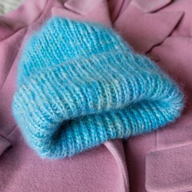 Pembe lüks yün doğal tüylü kürk derisi arka plan ve duvar kağıdı için yakın çekim dokusu