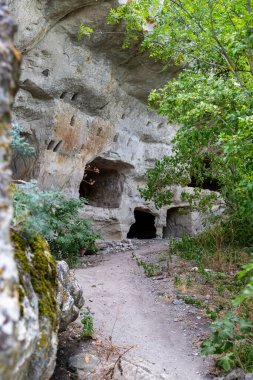 Ortaçağ mağara kenti Tepe-Kermen, Kırım