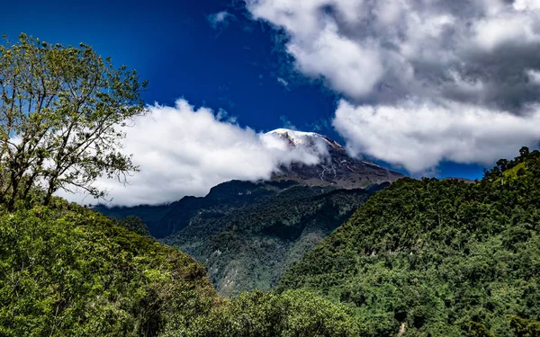 Bela vista do Tolima nevado pico B — Fotografia de Stock