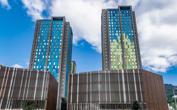 Üniversite konutları binaları ve ilçe sinematek