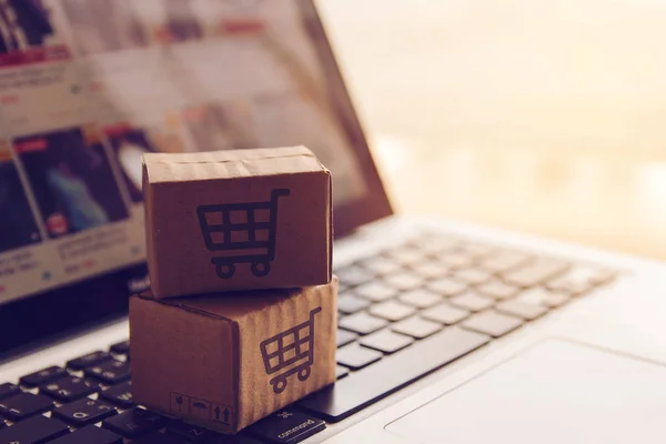 Online Shopping Konzept Shopping Service Internet Mit Zahlung Kreditkarte Und — Stockfoto