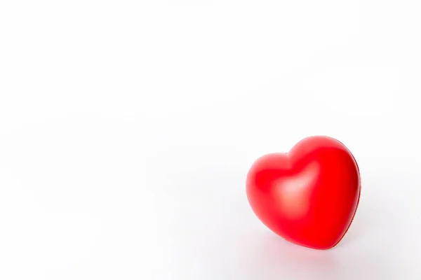 Kırmızı Kalp Kırmızı Top Köpük Sevgililer Kartı Için Şekil Kalp — Stok fotoğraf